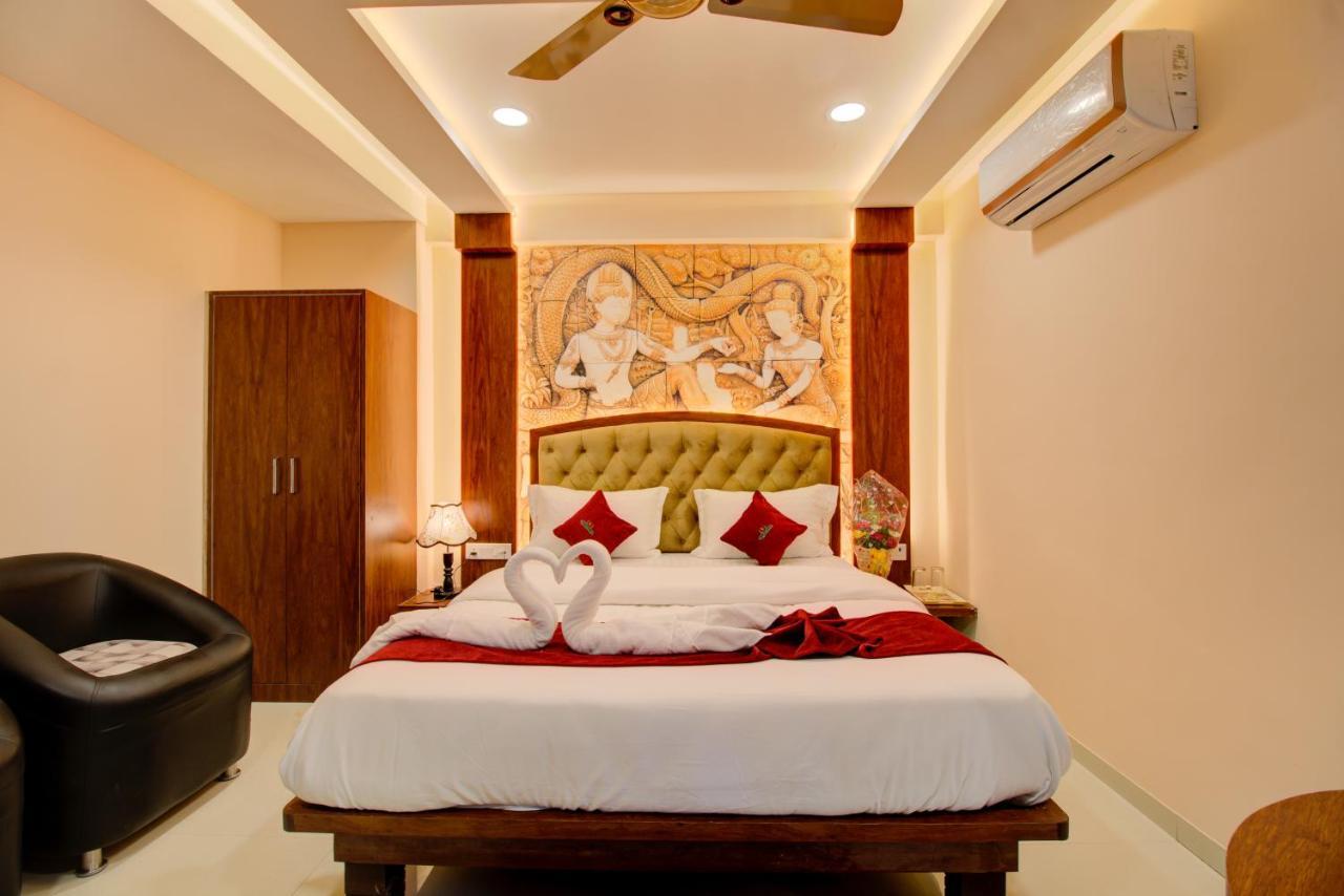 Hotel Samaira Residency,Dombivali Dive Exterior foto