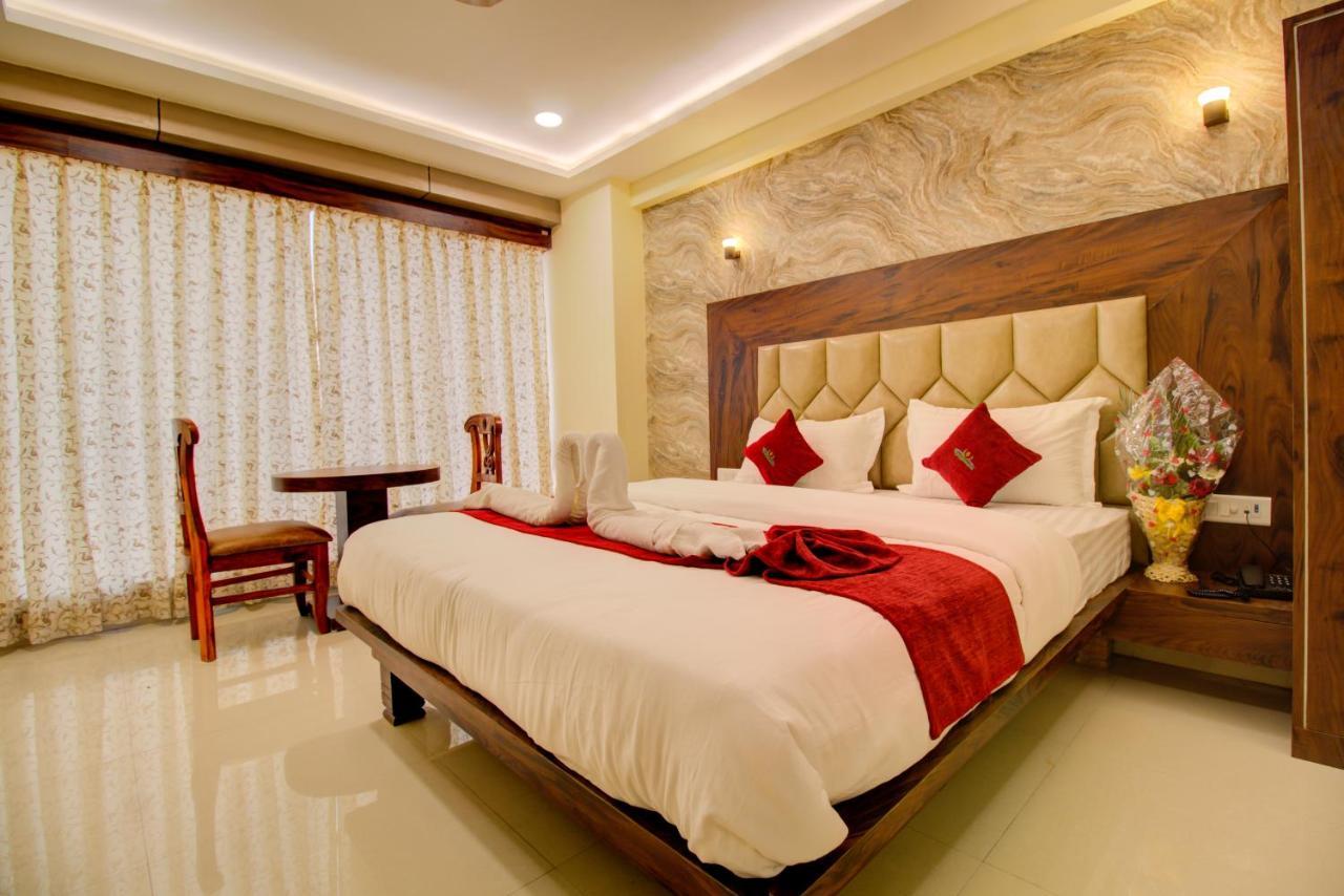Hotel Samaira Residency,Dombivali Dive Exterior foto