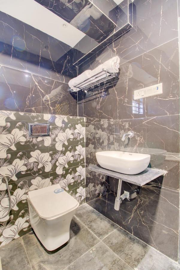 Hotel Samaira Residency,Dombivali Dive Exterior foto